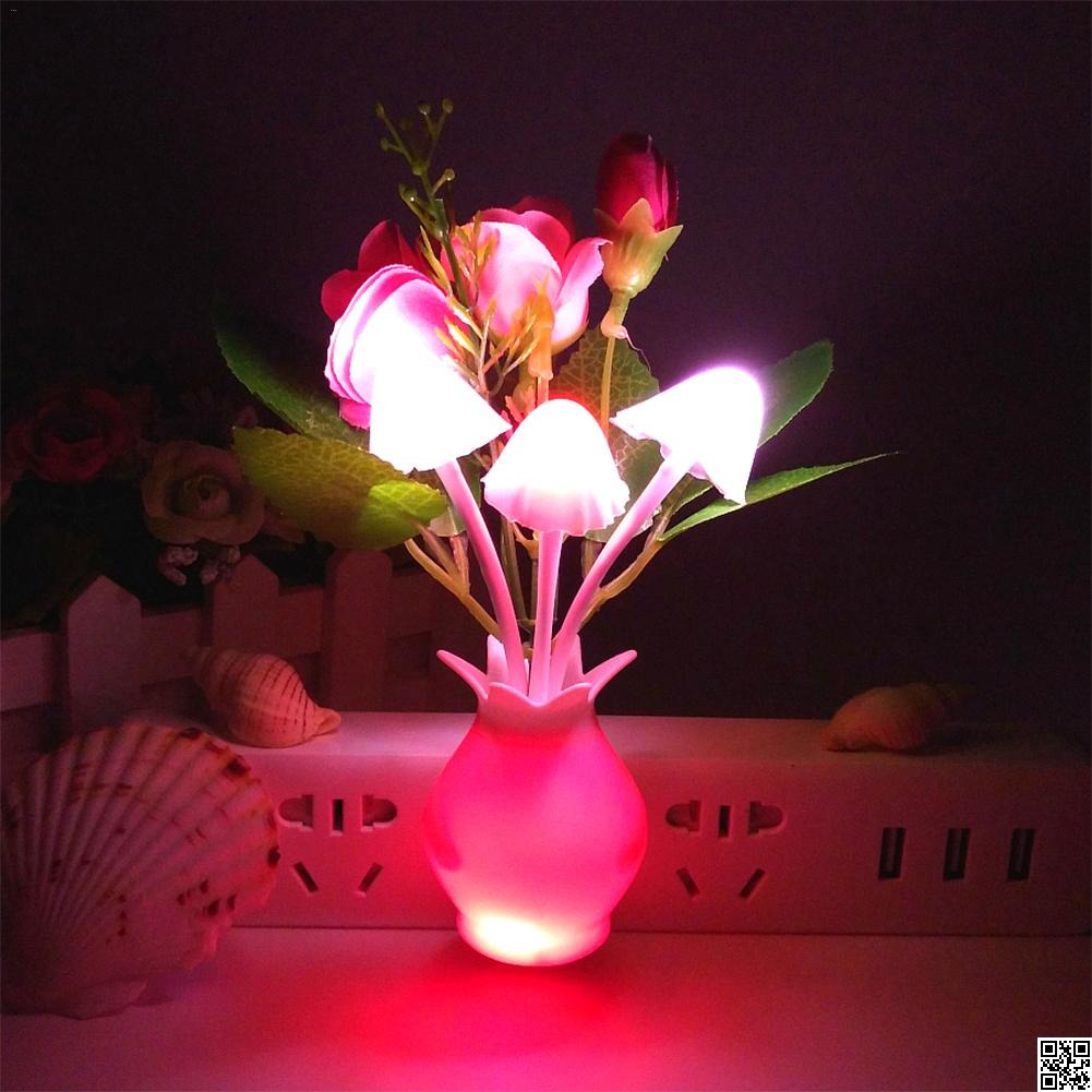 Romantic LED Mushroom Night Light, Day Night Sensor LED Mushroom Light 3